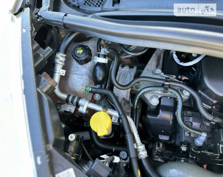 Сірий Рено Гранд Сценік, об'ємом двигуна 1.5 л та пробігом 168 тис. км за 11900 $, фото 56 на Automoto.ua
