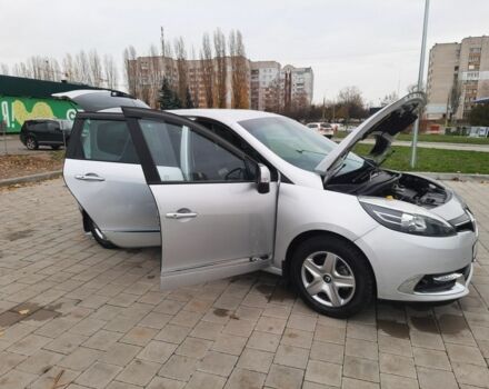 Серый Рено Гранд Сценик, объемом двигателя 1.6 л и пробегом 200 тыс. км за 8950 $, фото 14 на Automoto.ua