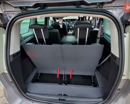 Серый Рено Гранд Сценик, объемом двигателя 1.46 л и пробегом 269 тыс. км за 10750 $, фото 35 на Automoto.ua