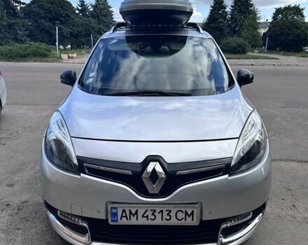 Серый Рено Гранд Сценик, объемом двигателя 1.5 л и пробегом 206 тыс. км за 12700 $, фото 16 на Automoto.ua