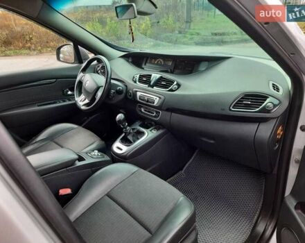 Сірий Рено Гранд Сценік, об'ємом двигуна 1.6 л та пробігом 201 тис. км за 8750 $, фото 11 на Automoto.ua