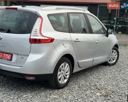 Сірий Рено Гранд Сценік, об'ємом двигуна 1.5 л та пробігом 268 тис. км за 10750 $, фото 11 на Automoto.ua