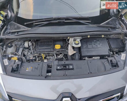 Сірий Рено Гранд Сценік, об'ємом двигуна 1.6 л та пробігом 206 тис. км за 11500 $, фото 6 на Automoto.ua