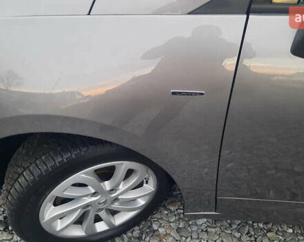 Серый Рено Гранд Сценик, объемом двигателя 1.5 л и пробегом 247 тыс. км за 10000 $, фото 8 на Automoto.ua