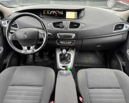 Серый Рено Гранд Сценик, объемом двигателя 1.5 л и пробегом 193 тыс. км за 11899 $, фото 8 на Automoto.ua