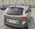 Серый Рено Гранд Сценик, объемом двигателя 1.5 л и пробегом 266 тыс. км за 8700 $, фото 1 на Automoto.ua