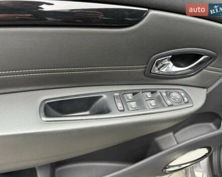 Сірий Рено Гранд Сценік, об'ємом двигуна 1.6 л та пробігом 234 тис. км за 10800 $, фото 36 на Automoto.ua