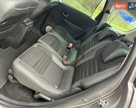 Сірий Рено Гранд Сценік, об'ємом двигуна 1.6 л та пробігом 234 тис. км за 10800 $, фото 68 на Automoto.ua