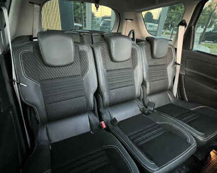 Серый Рено Гранд Сценик, объемом двигателя 1.6 л и пробегом 206 тыс. км за 11221 $, фото 22 на Automoto.ua