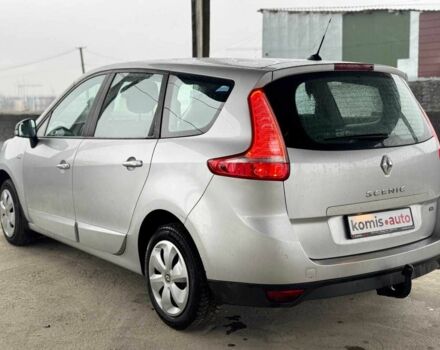 Серый Рено Гранд Сценик, объемом двигателя 1.5 л и пробегом 193 тыс. км за 11899 $, фото 6 на Automoto.ua