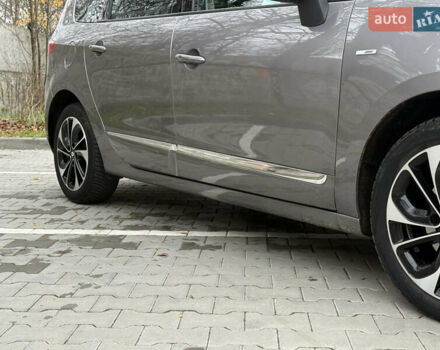 Сірий Рено Гранд Сценік, об'ємом двигуна 1.6 л та пробігом 234 тис. км за 10800 $, фото 21 на Automoto.ua