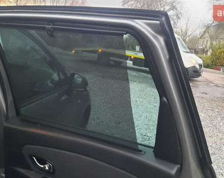 Серый Рено Гранд Сценик, объемом двигателя 1.5 л и пробегом 247 тыс. км за 10000 $, фото 9 на Automoto.ua