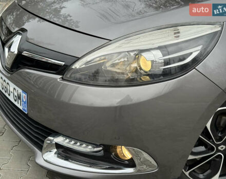 Сірий Рено Гранд Сценік, об'ємом двигуна 1.6 л та пробігом 234 тис. км за 10800 $, фото 3 на Automoto.ua