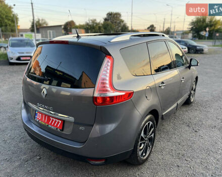 Серый Рено Гранд Сценик, объемом двигателя 1.6 л и пробегом 206 тыс. км за 11221 $, фото 7 на Automoto.ua