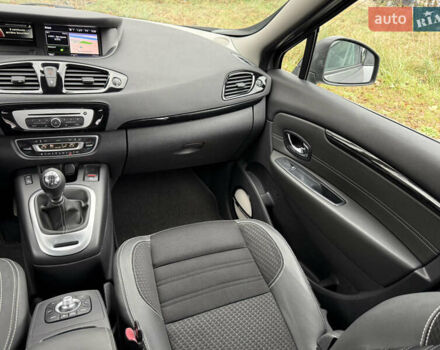 Сірий Рено Гранд Сценік, об'ємом двигуна 1.6 л та пробігом 234 тис. км за 10800 $, фото 64 на Automoto.ua