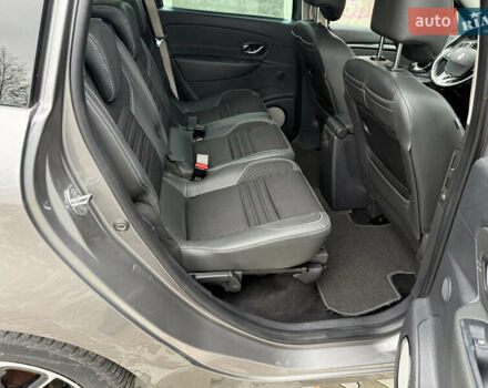 Сірий Рено Гранд Сценік, об'ємом двигуна 1.6 л та пробігом 234 тис. км за 10800 $, фото 57 на Automoto.ua