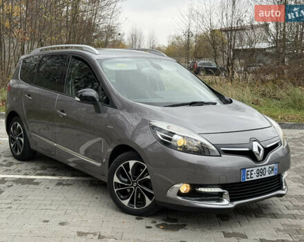 Сірий Рено Гранд Сценік, об'ємом двигуна 1.6 л та пробігом 234 тис. км за 10800 $, фото 7 на Automoto.ua