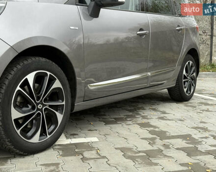 Сірий Рено Гранд Сценік, об'ємом двигуна 1.6 л та пробігом 234 тис. км за 10800 $, фото 12 на Automoto.ua