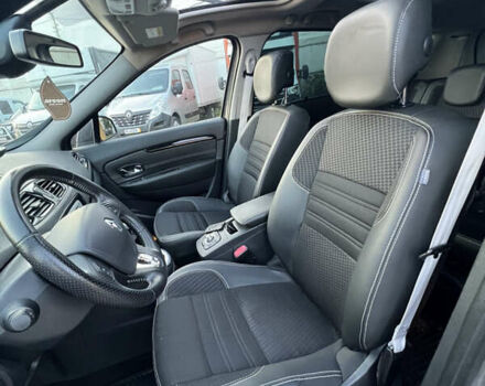 Серый Рено Гранд Сценик, объемом двигателя 1.6 л и пробегом 206 тыс. км за 11221 $, фото 15 на Automoto.ua