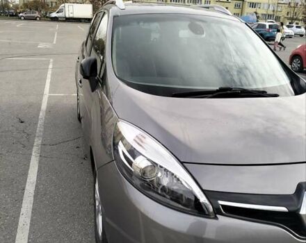 Серый Рено Гранд Сценик, объемом двигателя 1.5 л и пробегом 266 тыс. км за 9400 $, фото 8 на Automoto.ua