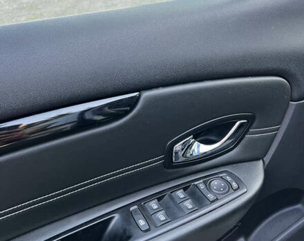 Серый Рено Гранд Сценик, объемом двигателя 1.6 л и пробегом 206 тыс. км за 11221 $, фото 19 на Automoto.ua