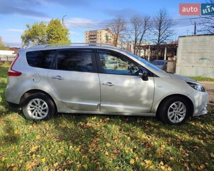 Серый Рено Гранд Сценик, объемом двигателя 1.5 л и пробегом 201 тыс. км за 11200 $, фото 9 на Automoto.ua