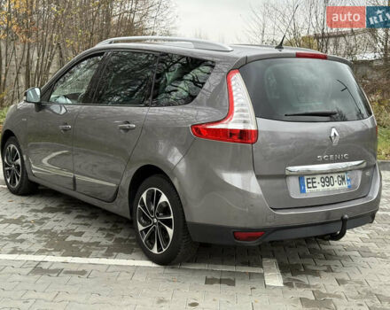 Сірий Рено Гранд Сценік, об'ємом двигуна 1.6 л та пробігом 234 тис. км за 10800 $, фото 24 на Automoto.ua