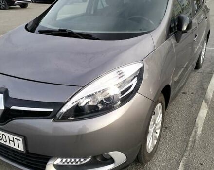 Серый Рено Гранд Сценик, объемом двигателя 1.5 л и пробегом 266 тыс. км за 9400 $, фото 3 на Automoto.ua