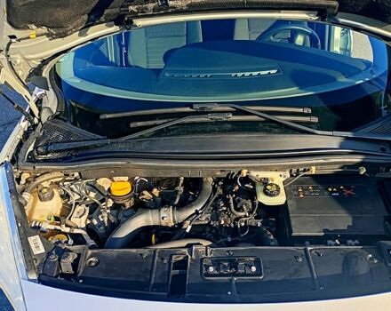 Сірий Рено Гранд Сценік, об'ємом двигуна 1.2 л та пробігом 102 тис. км за 8000 $, фото 6 на Automoto.ua