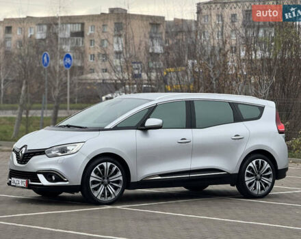 Серый Рено Гранд Сценик, объемом двигателя 1.5 л и пробегом 200 тыс. км за 14800 $, фото 14 на Automoto.ua