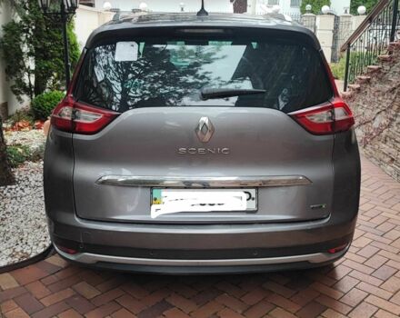 Серый Рено Гранд Сценик, объемом двигателя 1.5 л и пробегом 253 тыс. км за 14000 $, фото 1 на Automoto.ua