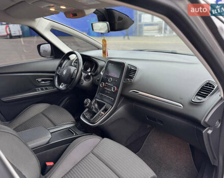 Серый Рено Гранд Сценик, объемом двигателя 1.5 л и пробегом 200 тыс. км за 14800 $, фото 42 на Automoto.ua