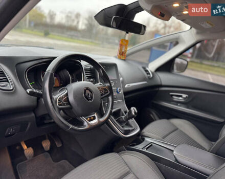 Серый Рено Гранд Сценик, объемом двигателя 1.5 л и пробегом 200 тыс. км за 14800 $, фото 53 на Automoto.ua