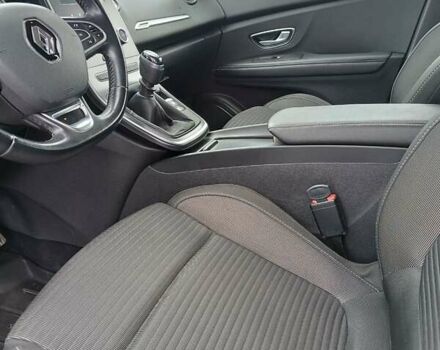 Серый Рено Гранд Сценик, объемом двигателя 1.5 л и пробегом 151 тыс. км за 14999 $, фото 12 на Automoto.ua