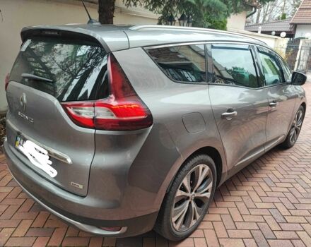 Серый Рено Гранд Сценик, объемом двигателя 1.5 л и пробегом 253 тыс. км за 14000 $, фото 2 на Automoto.ua