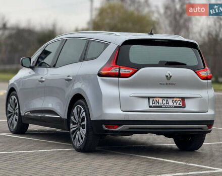 Серый Рено Гранд Сценик, объемом двигателя 1.5 л и пробегом 200 тыс. км за 14800 $, фото 25 на Automoto.ua