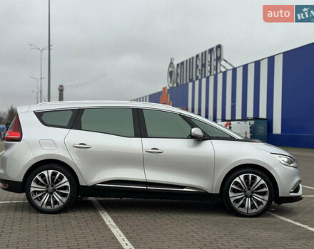 Серый Рено Гранд Сценик, объемом двигателя 1.5 л и пробегом 200 тыс. км за 14800 $, фото 37 на Automoto.ua