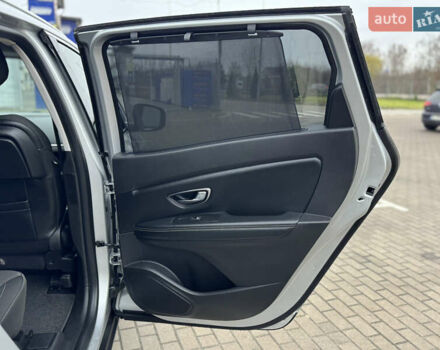 Серый Рено Гранд Сценик, объемом двигателя 1.5 л и пробегом 200 тыс. км за 14800 $, фото 69 на Automoto.ua