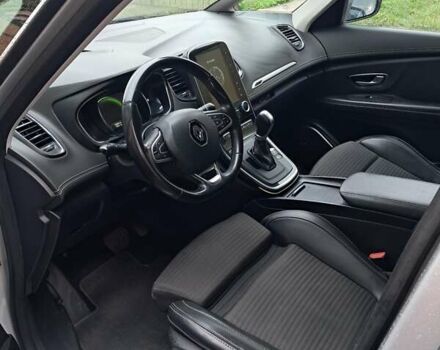 Сірий Рено Гранд Сценік, об'ємом двигуна 1.6 л та пробігом 226 тис. км за 15999 $, фото 8 на Automoto.ua