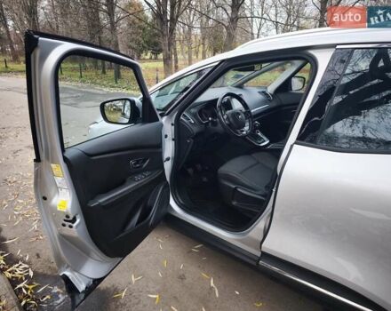 Серый Рено Гранд Сценик, объемом двигателя 1.5 л и пробегом 140 тыс. км за 14600 $, фото 11 на Automoto.ua