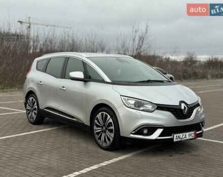 Серый Рено Гранд Сценик, объемом двигателя 1.5 л и пробегом 200 тыс. км за 14800 $, фото 40 на Automoto.ua