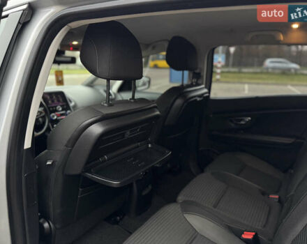 Серый Рено Гранд Сценик, объемом двигателя 1.5 л и пробегом 200 тыс. км за 14800 $, фото 62 на Automoto.ua