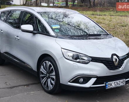 Серый Рено Гранд Сценик, объемом двигателя 1.5 л и пробегом 140 тыс. км за 14600 $, фото 7 на Automoto.ua