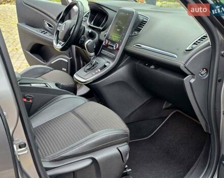 Серый Рено Гранд Сценик, объемом двигателя 1.6 л и пробегом 188 тыс. км за 17500 $, фото 32 на Automoto.ua