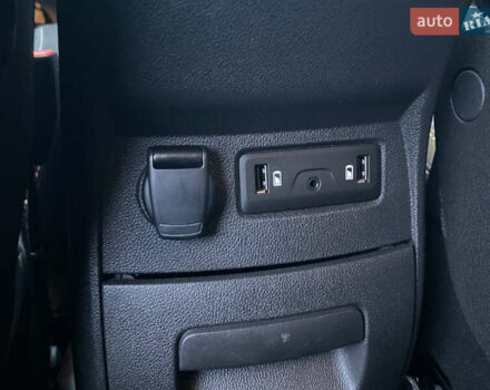 Серый Рено Гранд Сценик, объемом двигателя 1.6 л и пробегом 207 тыс. км за 14500 $, фото 43 на Automoto.ua