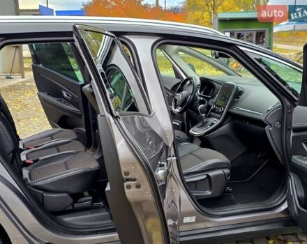 Серый Рено Гранд Сценик, объемом двигателя 1.6 л и пробегом 188 тыс. км за 17500 $, фото 29 на Automoto.ua