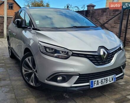 Сірий Рено Гранд Сценік, об'ємом двигуна 1.46 л та пробігом 203 тис. км за 16100 $, фото 1 на Automoto.ua