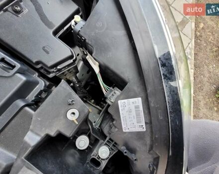 Сірий Рено Гранд Сценік, об'ємом двигуна 1.46 л та пробігом 203 тис. км за 16100 $, фото 23 на Automoto.ua