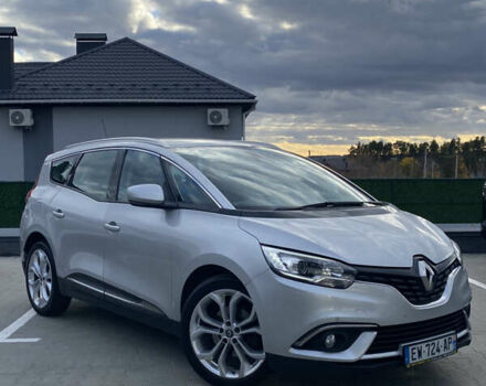 Серый Рено Гранд Сценик, объемом двигателя 1.6 л и пробегом 207 тыс. км за 14500 $, фото 49 на Automoto.ua