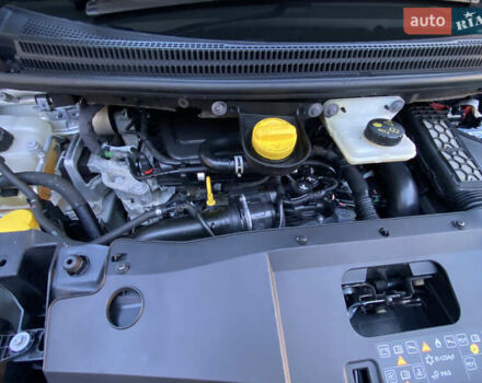 Серый Рено Гранд Сценик, объемом двигателя 1.6 л и пробегом 207 тыс. км за 14500 $, фото 46 на Automoto.ua